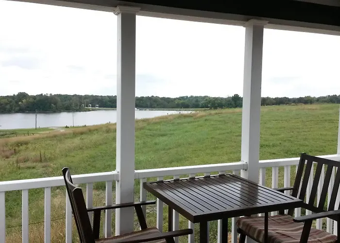 The Cabins And Cottages At Shale Lake * Williamson